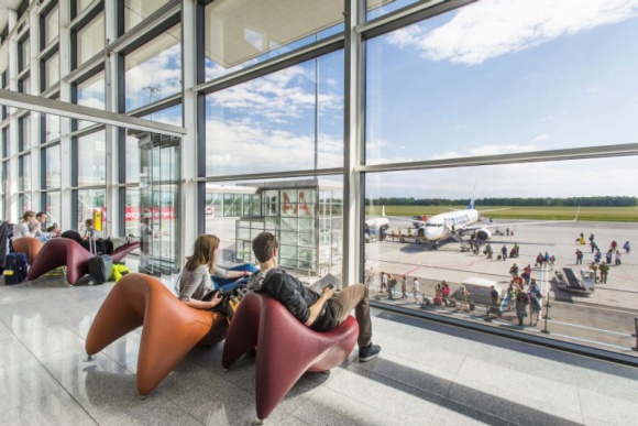 Karaiby, lewady, Rio. TOP 5 kierunków z Wrocławia odkrytych na nowo Podróże, LIFESTYLE - Tego się nie spodziewałeś, a polecisz tam bezpośrednio z wrocławskiego lotniska. Na Kretę, Barcelonę czy Maderę można spojrzeć inaczej. Przedstawiamy TOP 5 miejsc, które warto poznać z zupełnie innej strony.
