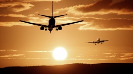 Lot do Nowego Jorku za 120zł? To możliwe! Podróże, LIFESTYLE - Z raportu 2017 Global Air Travel Outlook* wynika, że najdroższe są bilety na rejsy piątkowe, a najtańsze na te na początku tygodnia.
