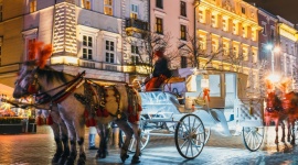 Walentynki w Krakowie z AccorHotels Podróże, LIFESTYLE - Walentynki kojarzą się przede wszystkim z czasem spędzonym z ukochaną osobą – i słusznie. Ale walentynki to nie musi być tylko jeden wieczór. Warto świętować je również przez cały weekend. Co zaplanować, aby był wyjątkowy?