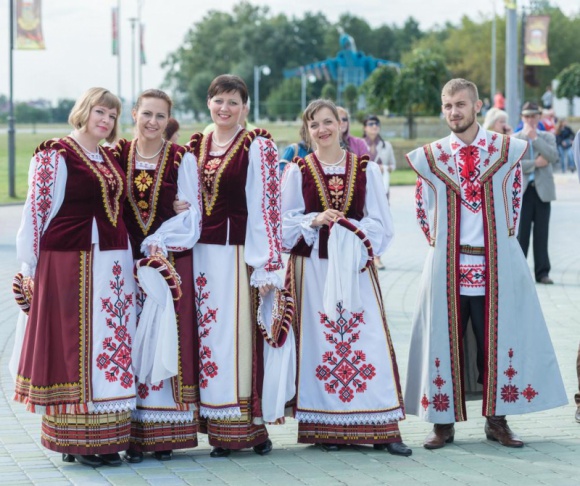 Białoruska kultura – gdzie tradycja spotyka się z nowoczesnością Podróże, LIFESTYLE - Organizacja światowej klasy imprezy sportowej na Białorusi potwierdza potencjał kraju-gospodarza