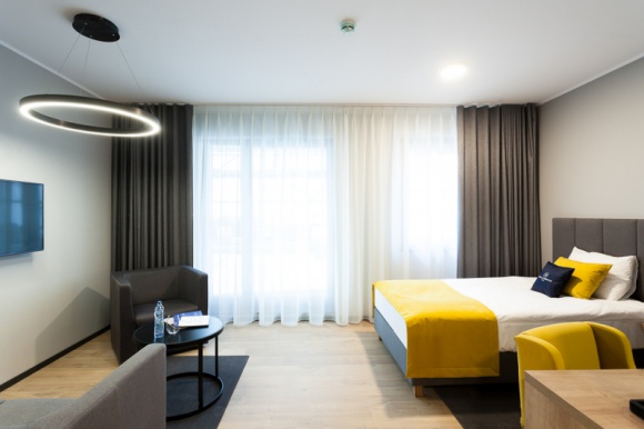 Hotel Number One by Grano z ofertą na jesień Podróże, LIFESTYLE - Hotel Number One by Grano nie zwalnia tempa po wakacjach i przedstawia nową ofertę na zbliżającą się jesień. Pobyt w obiekcie zlokalizowanym tuż przy gdańskiej starówce to propozycja dla osób, które chcą aktywnie korzystać z atrakcji oferowanych w mieście przez cały rok.